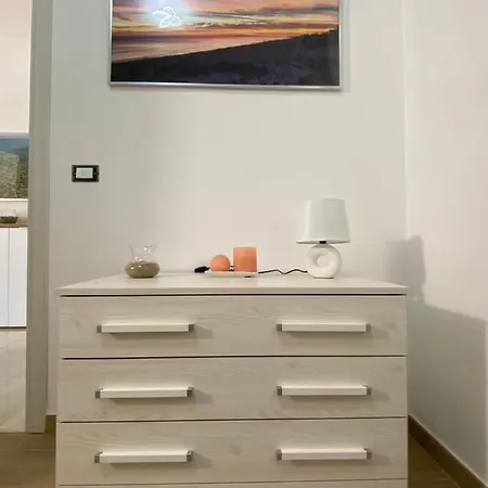 A 10 Minuti A Piedi Dal Mare Piu Bello! Casa Silvana E Roni *