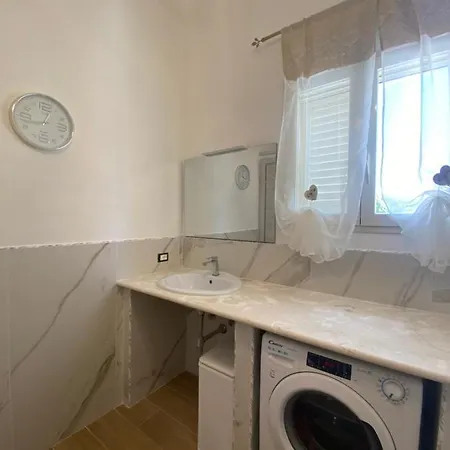 Holiday home A 10 Minuti A Piedi Dal Mare Piu Bello! Casa Silvana E Roni *