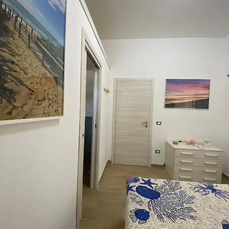 A 10 Minuti A Piedi Dal Mare Piu Bello! Casa Silvana E Roni Holiday home *