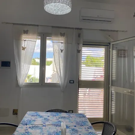 A 10 Minuti A Piedi Dal Mare Piu Bello! Casa Silvana E Roni Holiday home
