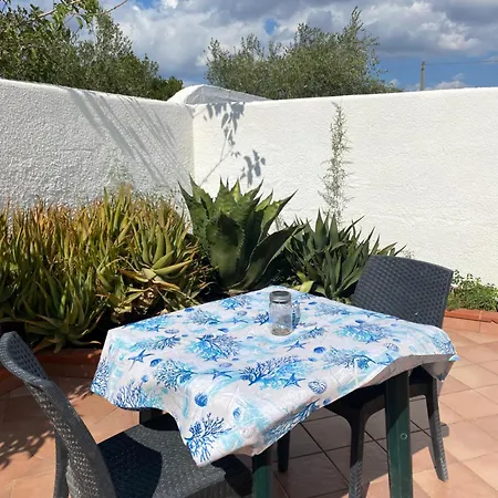 A 10 Minuti A Piedi Dal Mare Piu Bello! Casa Silvana E Roni *